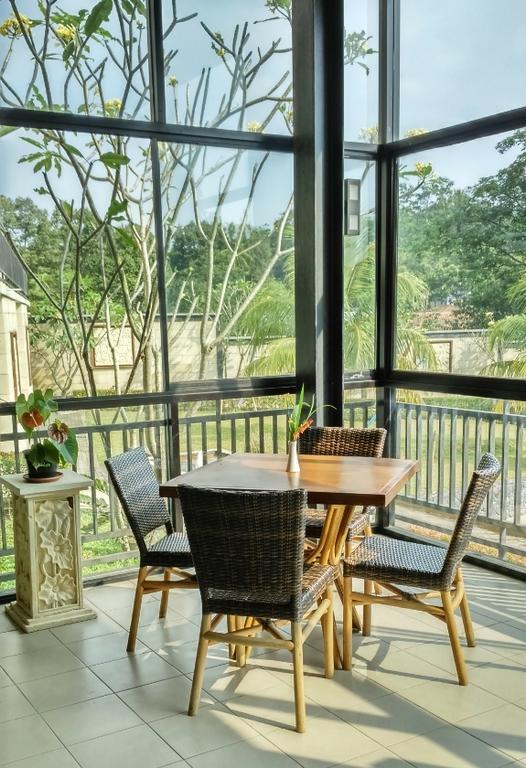 Bumi Cikeas Sentul Bogor Hotel Exterior foto