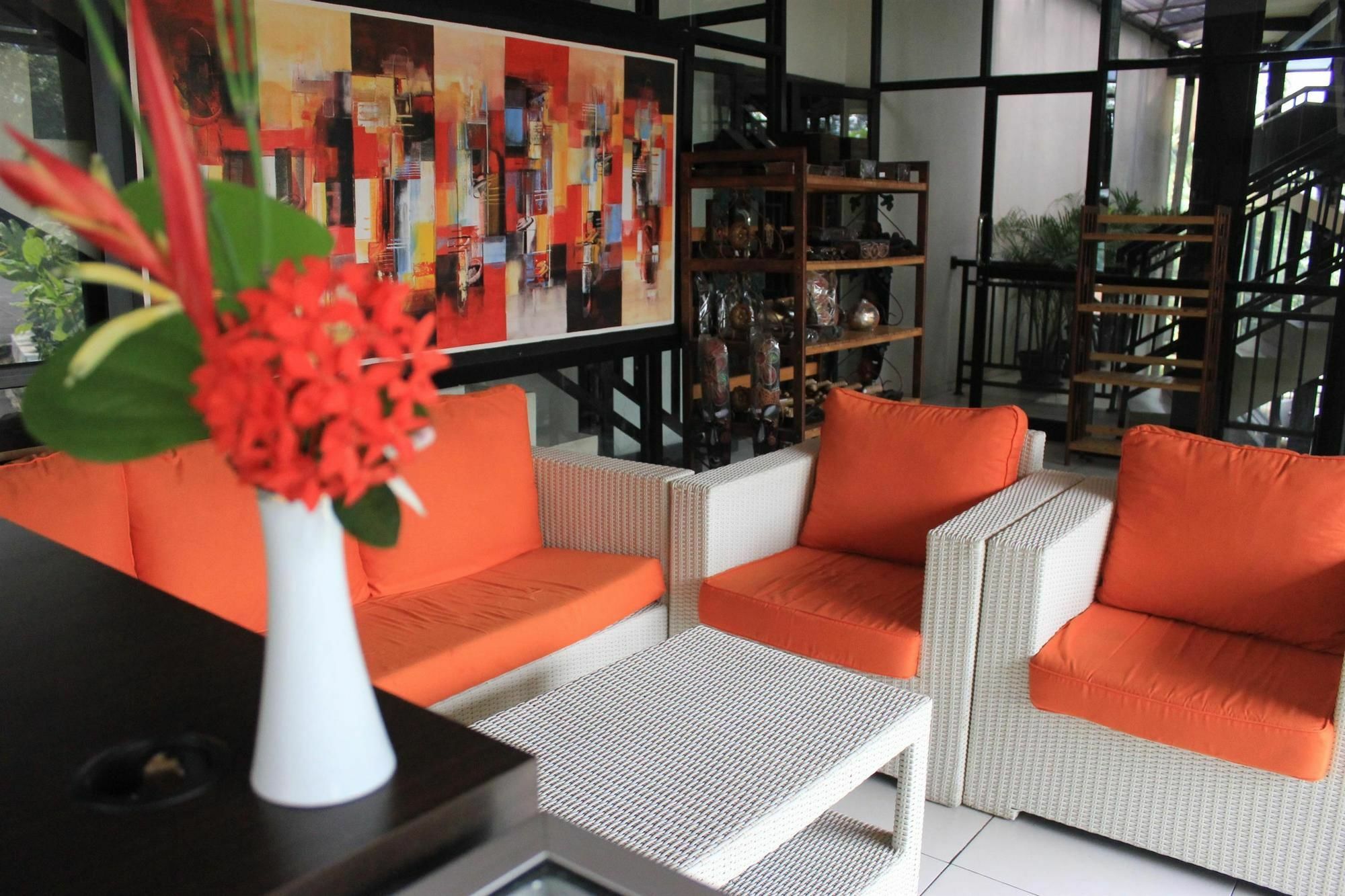 Bumi Cikeas Sentul Bogor Hotel Exterior foto